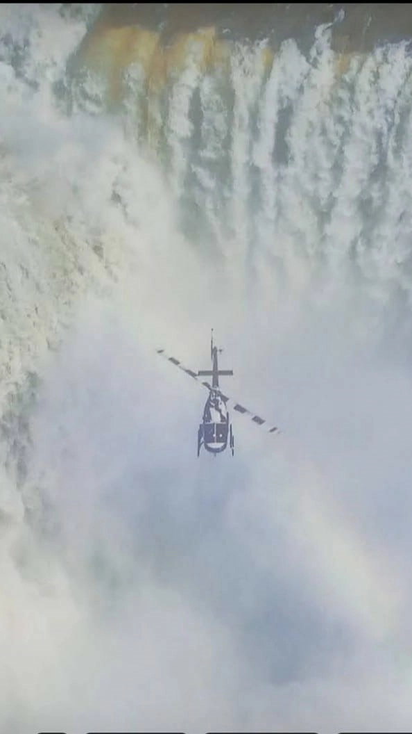 helicopter Devil's Throat
